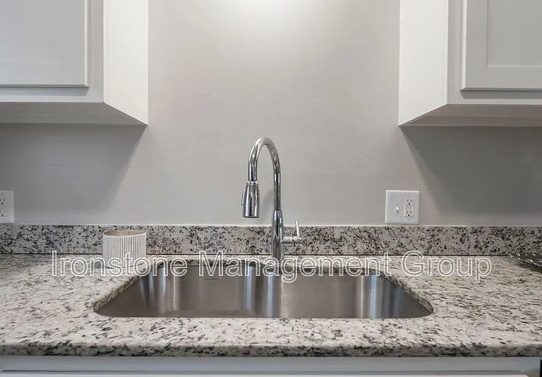 3636 S Indianapolis Ave #2 — Photo 15