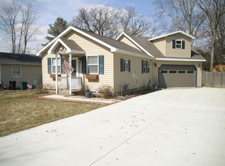 2513 Mason St, Delavan, WI 53115