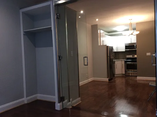 Rented by ALTER REALTY CO INC | media 28