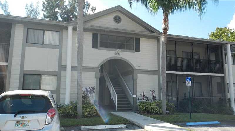 1st image of 468 NE 206th Ln APT 111
