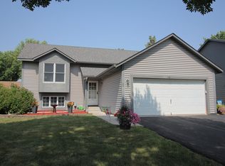 7182 Jensen Ave S, Cottage Grove, MN 55016