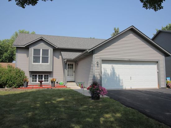 7182 Jensen Ave S, Cottage Grove, MN 55016