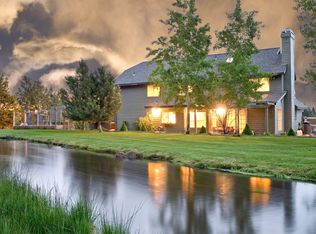 20527 Rusticate Rd, Bend, OR 97702