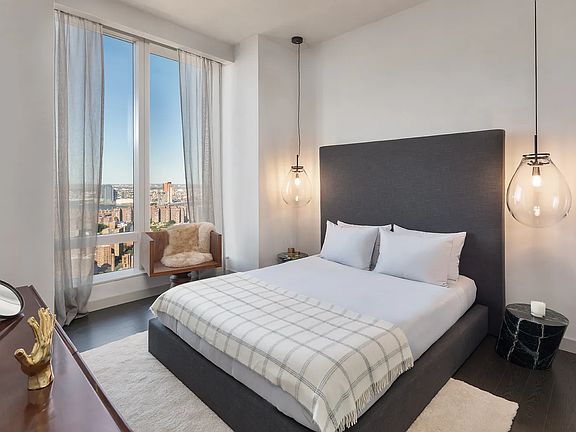 5th image of 252 South St #7K
