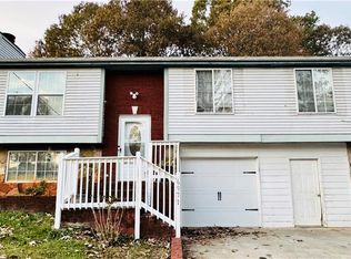 6971 Lismore Dr, Norcross, GA 30093