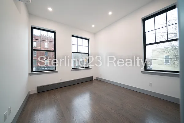 Rented by Sterling Realty Solution Inc | media 2