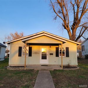 904 Springfield Rd, Owensville, MO, 65066