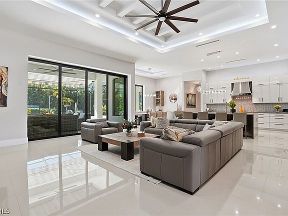 5th image of 5600 Briarcliff Rd