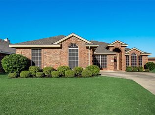 3804 Red Oak St, Sachse, TX 75048
