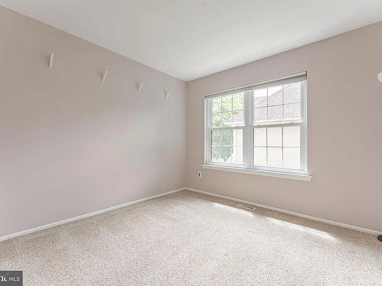 11 Chateau Cir — Photo 26