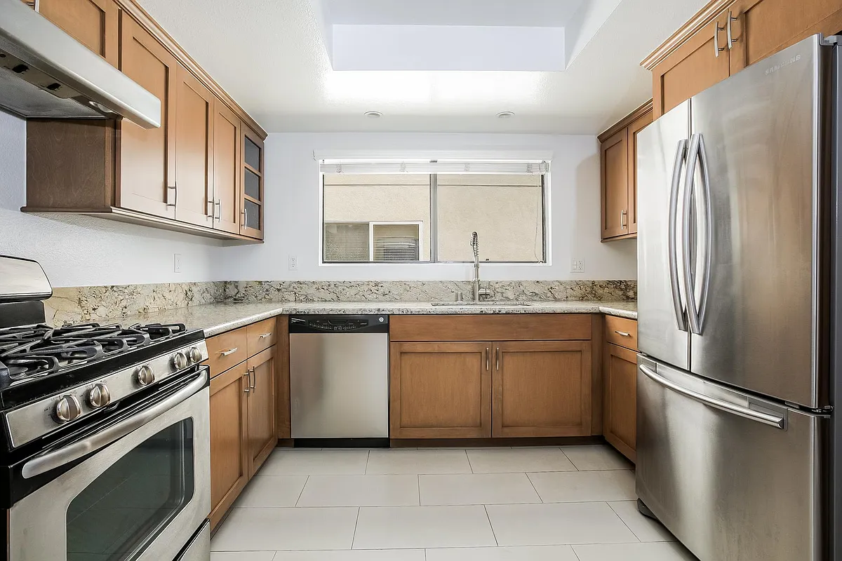 1738 S Bentley Ave Apt 201, Los Angeles, CA 90025 HotPads