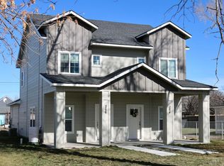 264/266 W Avenue A, Wendell, ID 83355