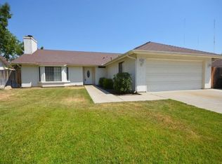 1529 Chennault Ave, Clovis, CA 93611