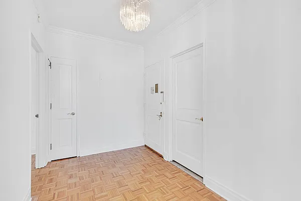 Rented by Compass | media 33