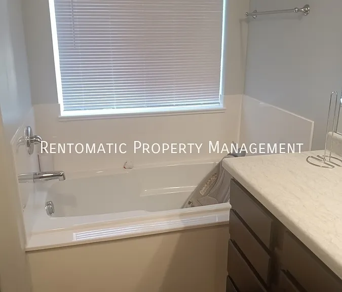12303 S Varitek Dr — Photo 36