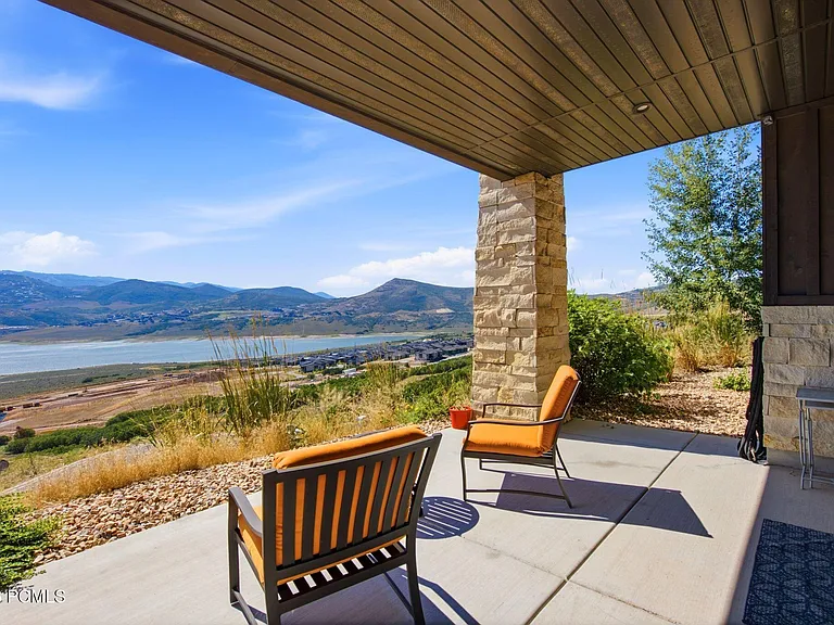 11293 N Shoreline Dr — Photo 32