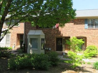 6120 Windsor Trace Dr, Peachtree Corners, GA 30092