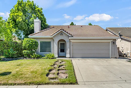 3635 Poppy Hill Way Photo 1