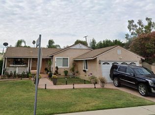 19100 Friar St, Reseda, CA 91335