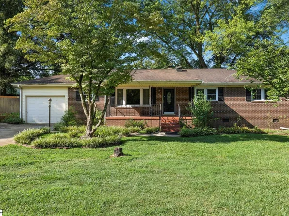 312 Drury Ln, Mauldin, SC 29662