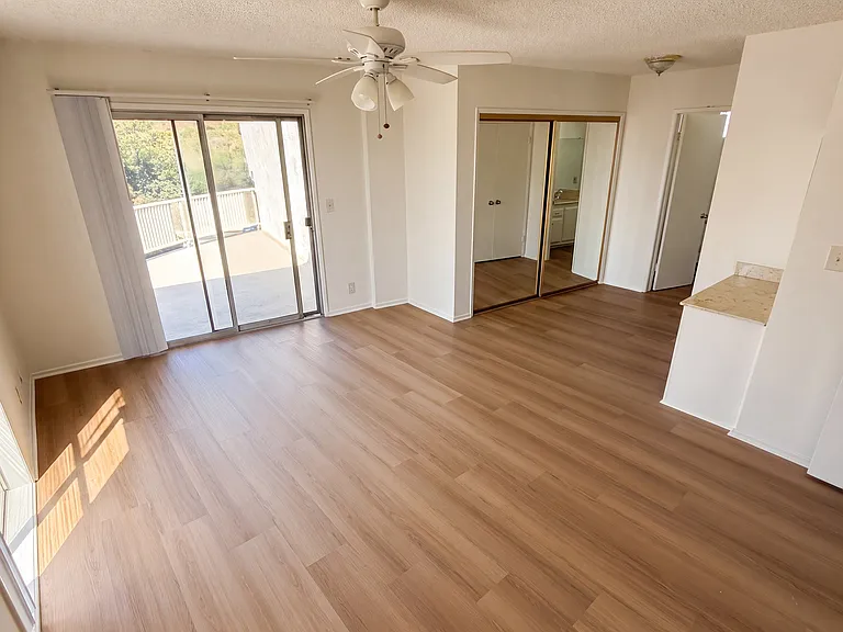 4717 Don Lorenzo Dr #14 — Photo 8