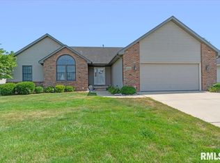 5304 Manhattan Dr, Springfield, IL 62707