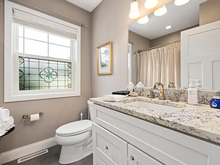 4805 N Columbus Ave — Photo 37