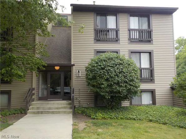 1115 Canyon View Rd APT 604, Northfield, OH 44067