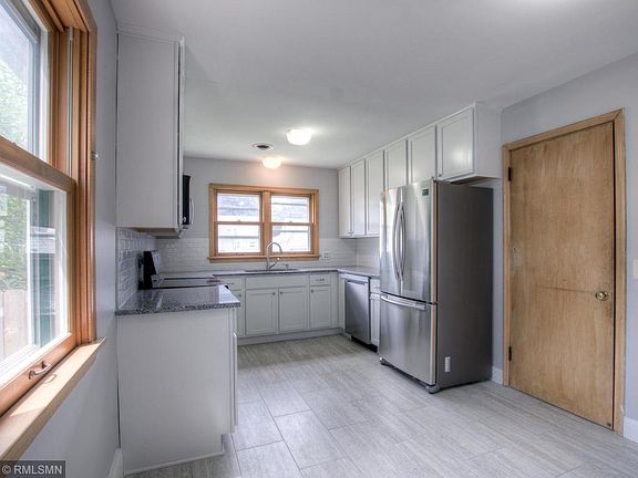 4th image of 5624 Standish Ave S