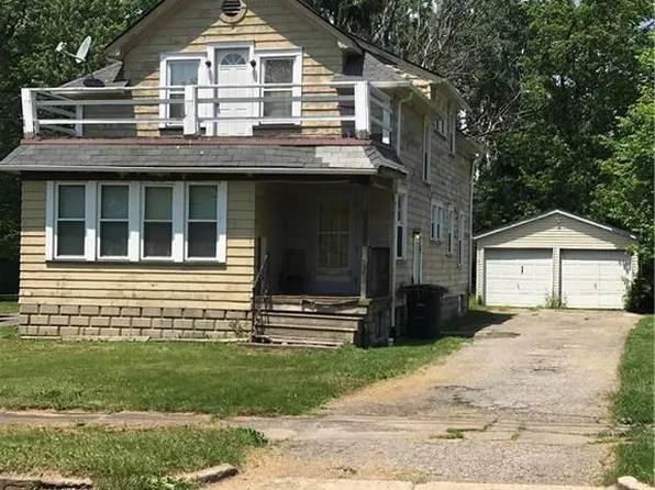 1249 Grant St SE, Warren, OH 44483