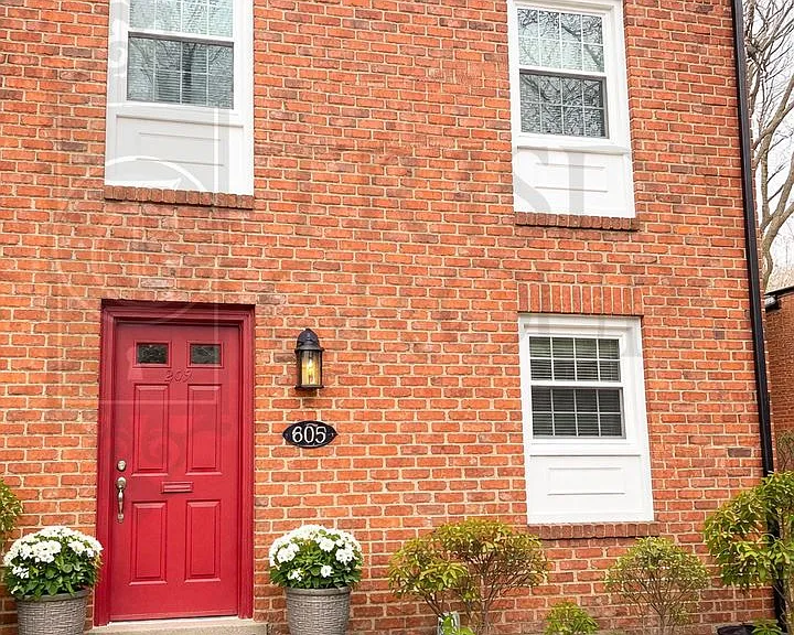 West Street Townhomes Forest Hills, PA — Photo 29