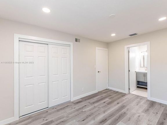 4th image of 1553 NE 46th St #1553
