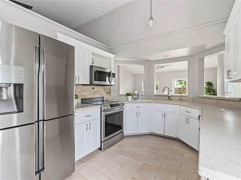 7795 Pine Trace Dr — Photo 14