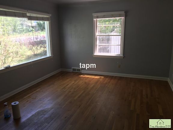 2nd image of 1733 17th Ave
