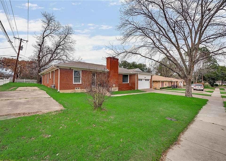 1st image of 1003 Brookhollow Dr