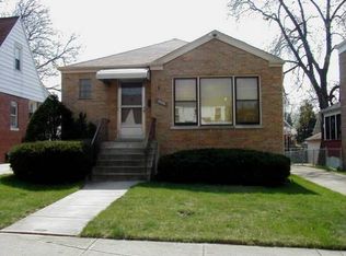 2755 W 95th Pl, Evergreen Park, IL