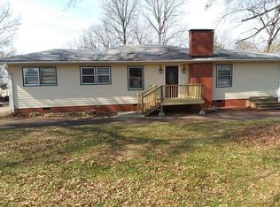 1120 Campton Rd, Inman, SC 29349