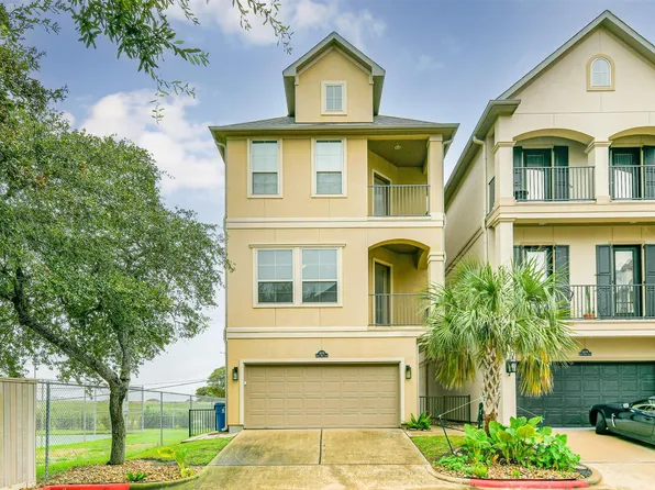 18721 Egret Oaks Ln, Houston, TX 77058