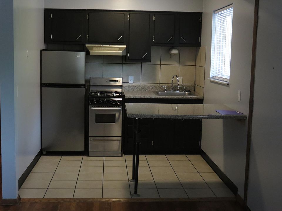 1st image of 22 Wilson Ave #F
