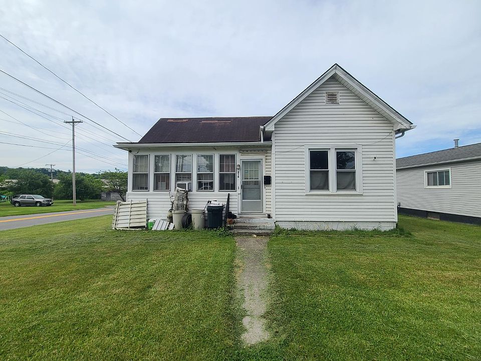 1st image of 216 Kirk St