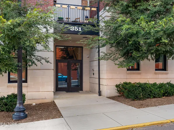 351 Ogden St #202, Knoxville, TN 37917
