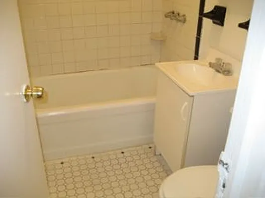 Rented by City Heights Realty | media 30