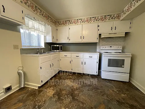 310 Key Ave #B Photo 1