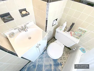 Rented by ZealEstate Group Inc