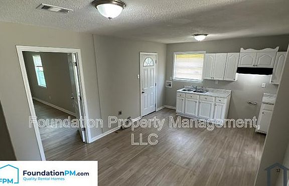 3rd image of 418 McFarland Dr