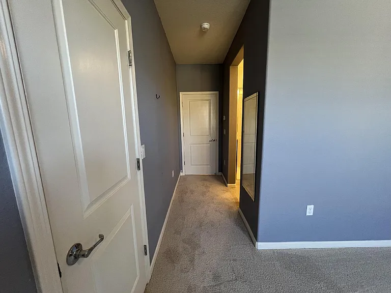 2762 Ferrara Cir — Photo 25