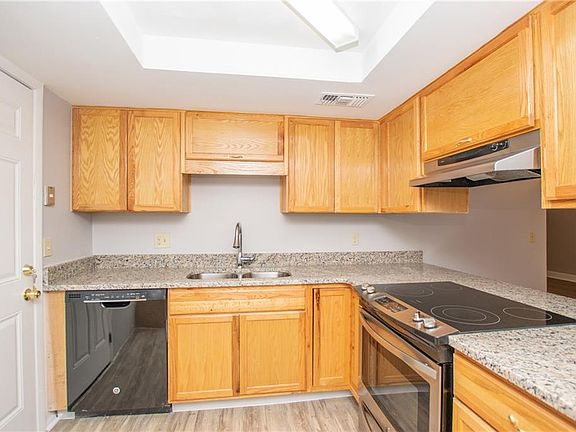 5th image of 760 Dan River Ave