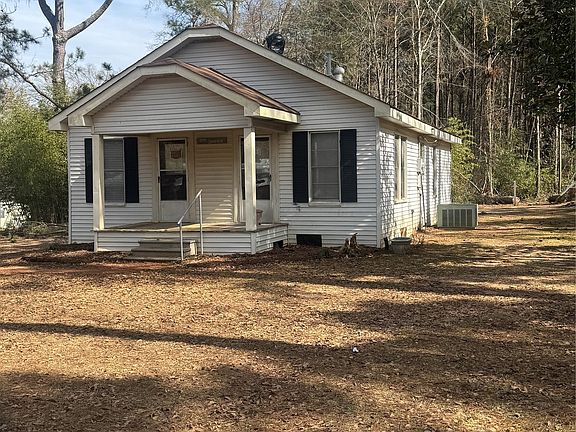 2nd image of 2980 Military Rd