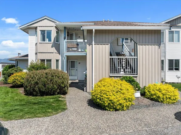 45435 Knight Rd #35, Chilliwack, BC V2R 3E8