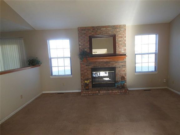 3rd image of 10954 Cherry Lake Pl